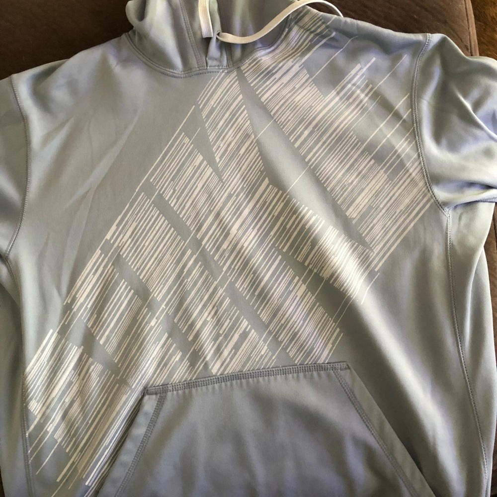 Men’s Nike sweatshirt